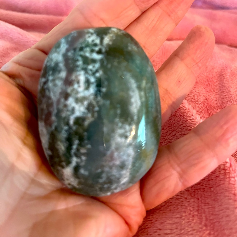 Crystal with Green and White Patterns
